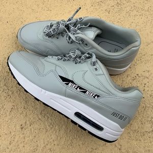 Nike Air Max 1 shoes